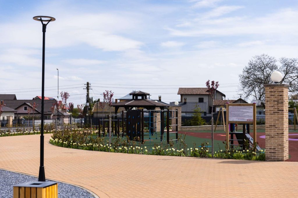 Parc Dumbrăveni — fotografie 96